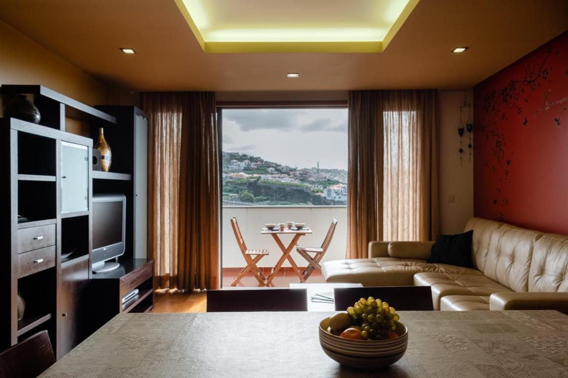 Appartamento Guestready - Serene Escape In Câmara de Lobos Esterno foto