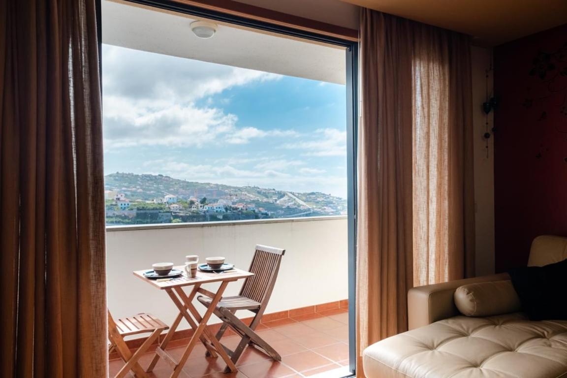 Appartamento Guestready - Serene Escape In Câmara de Lobos Esterno foto