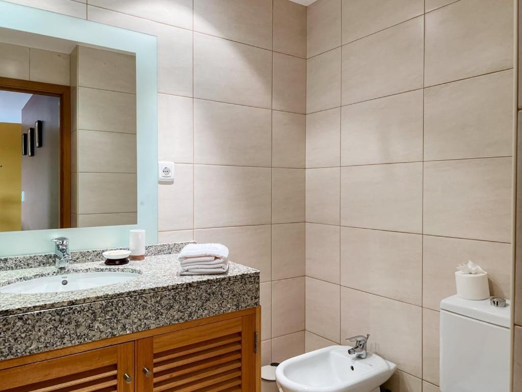 Appartamento Guestready - Serene Escape In Câmara de Lobos Esterno foto