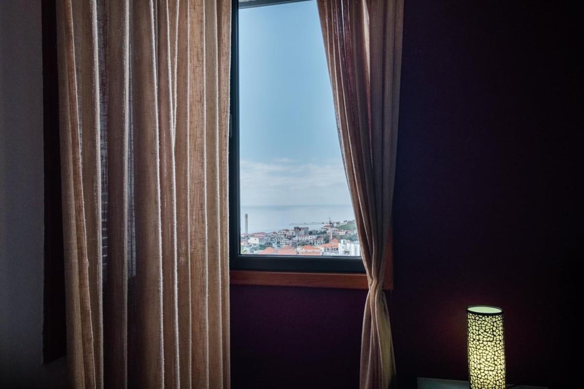 Appartamento Guestready - Serene Escape In Câmara de Lobos Esterno foto