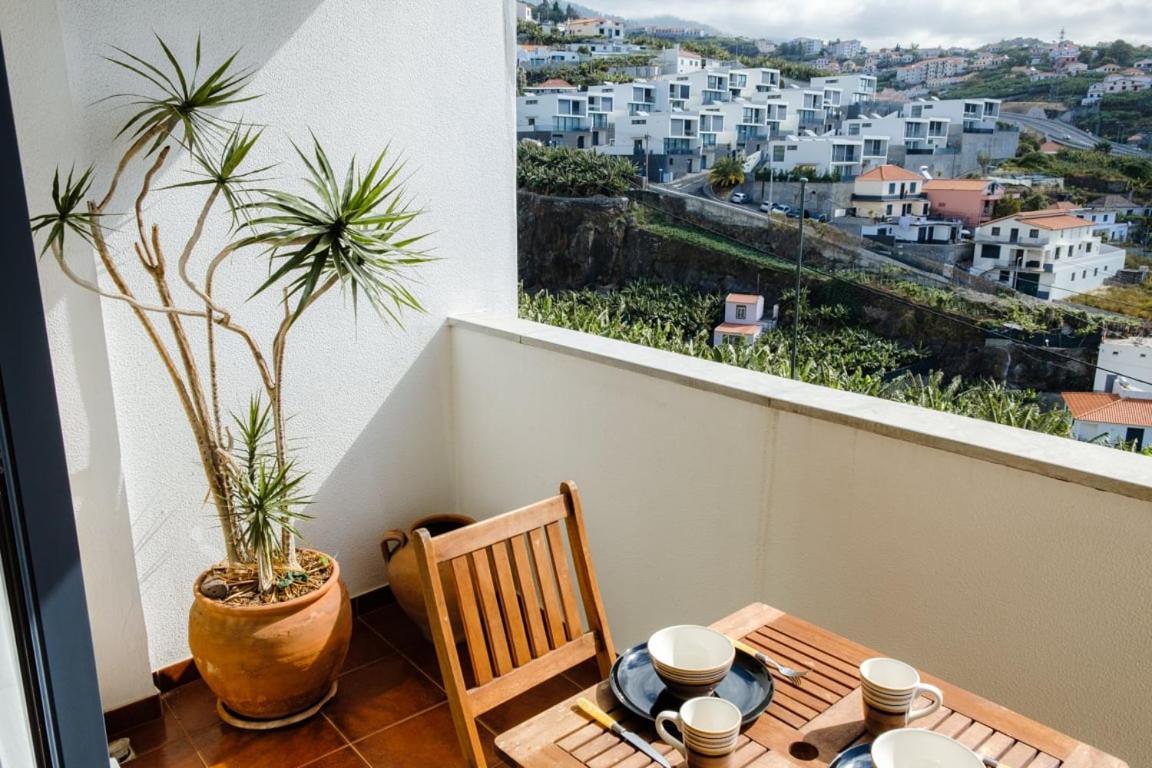 Appartamento Guestready - Serene Escape In Câmara de Lobos Esterno foto
